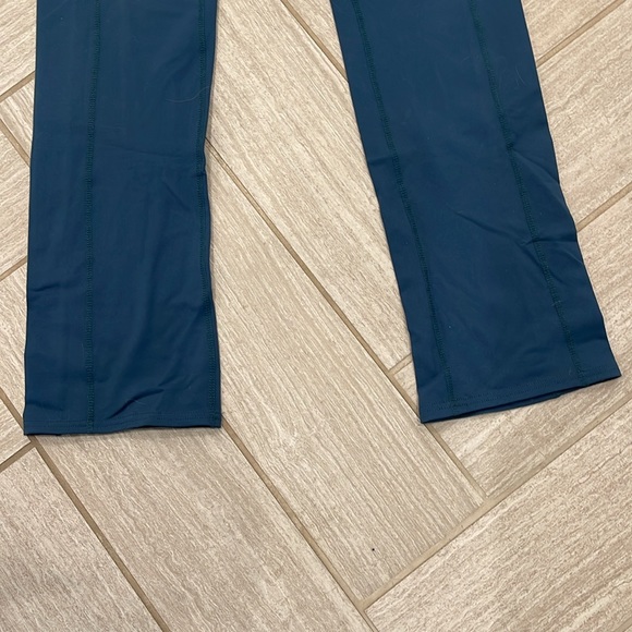 Sketchers yoga pants - Picture 2 of 6